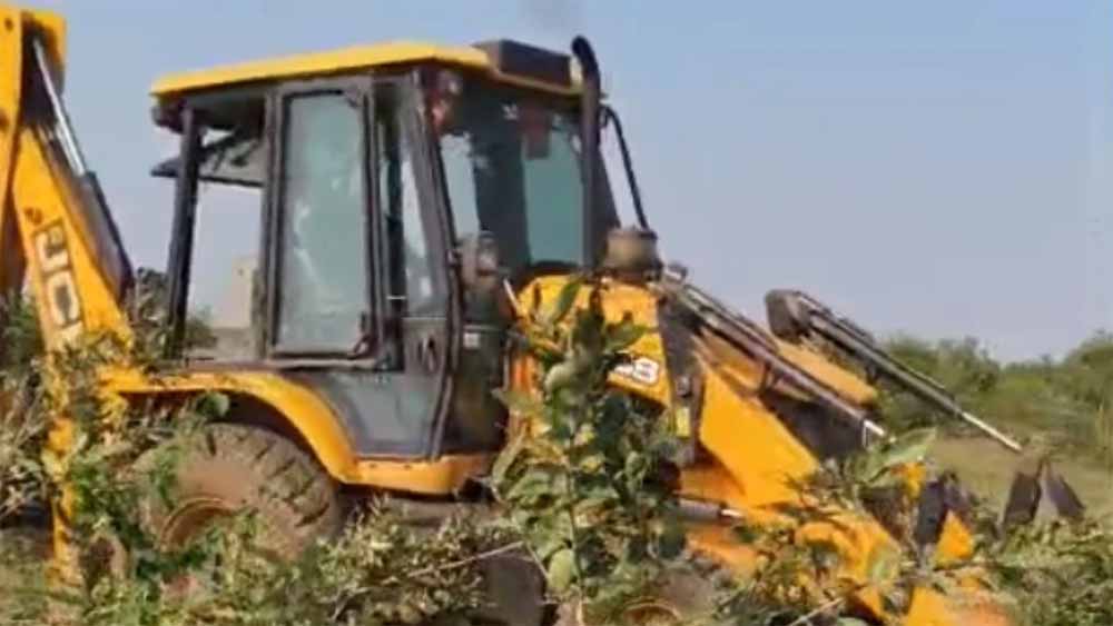 Jcb 1.jpg
