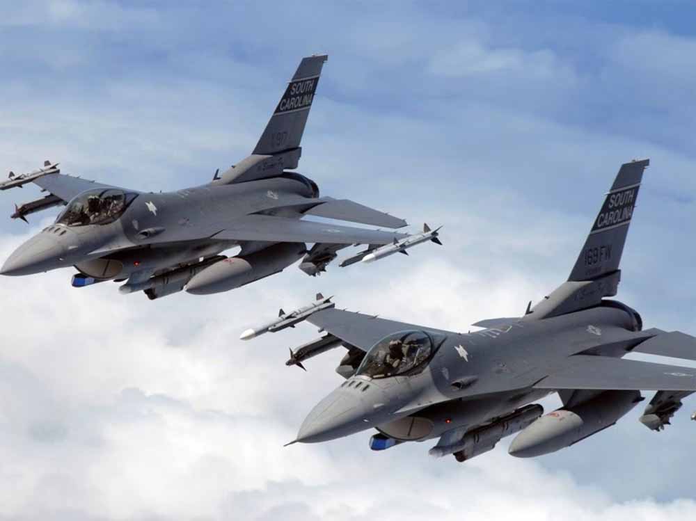 Jet.jpg