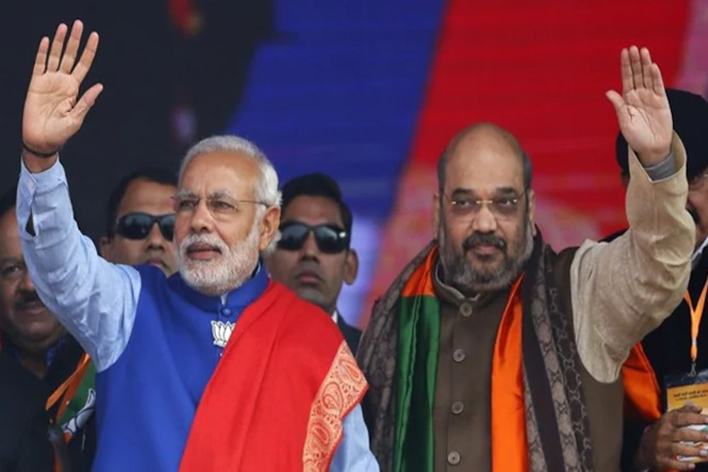 Modi amit 2.jpg