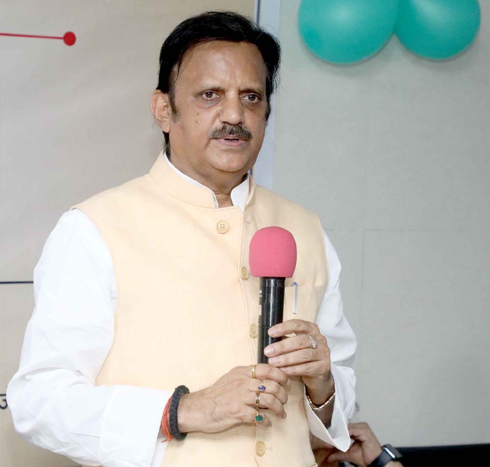 Rajender shukla d18 10 1 58.jpg