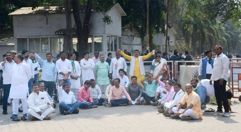 Pradhan 01.jpg