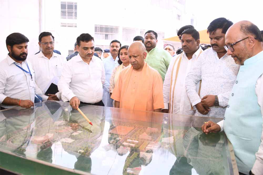 Yogi 04 1.jpg