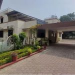 BJP विधायक सहित 6 को बंगला खाली करने का नोटिस, विधायक बोले – CM के पदचिह्नों पर चल रहे, किराया तक नहीं दे रहे मालवीय