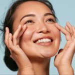 घर पर बनाएं डायमंड फेशियल ग्लो मास्क, ओट्स और बादाम से पाएँ नेचुरल चमकदार स्किन