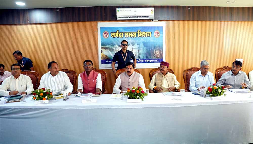 Mohan 2.jpg