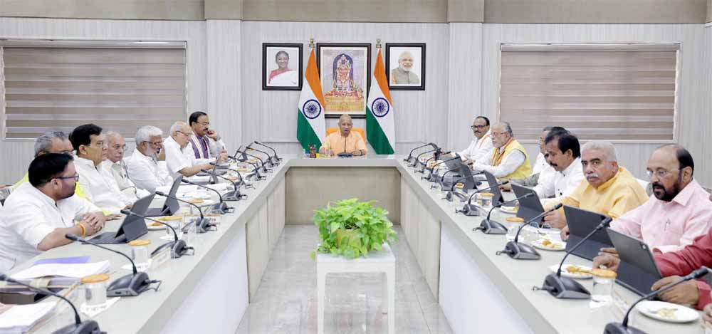 Cabinet05 1.jpg