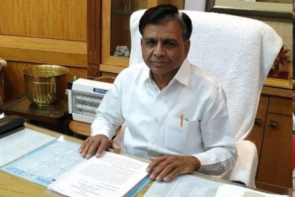 Jagdish Devda 6A 85 2.jpg