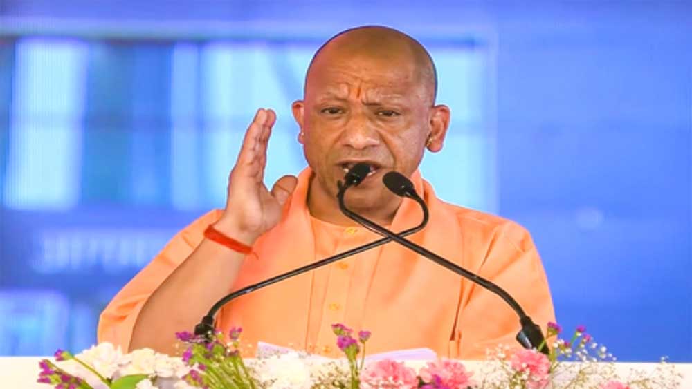 Yogi 01 22.jpg