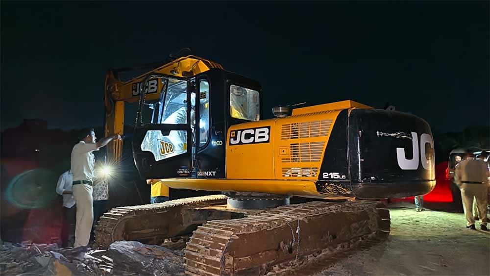 Jcb.jpg