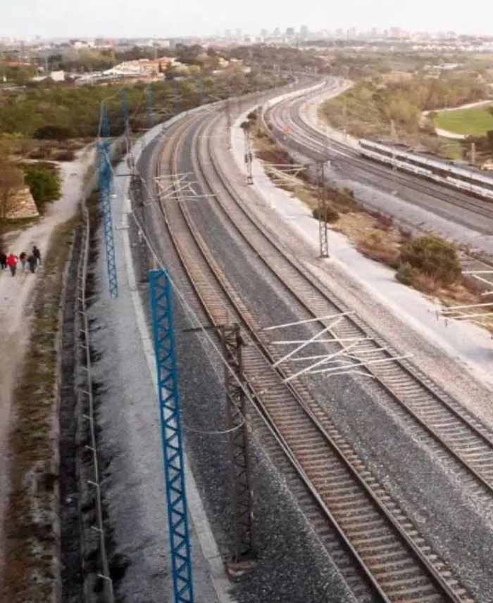 Rail lien.jpg
