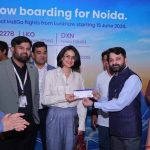 लखनऊ-नोएडा के बीच पहली सीधी उड़ान शुरू: 182 यात्रियों ने किया सफर