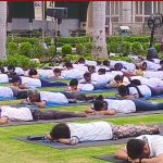 AIIMS में योग दिवस का आयोजन, डॉक्टरों और मरीजों ने मिलकर किया योग