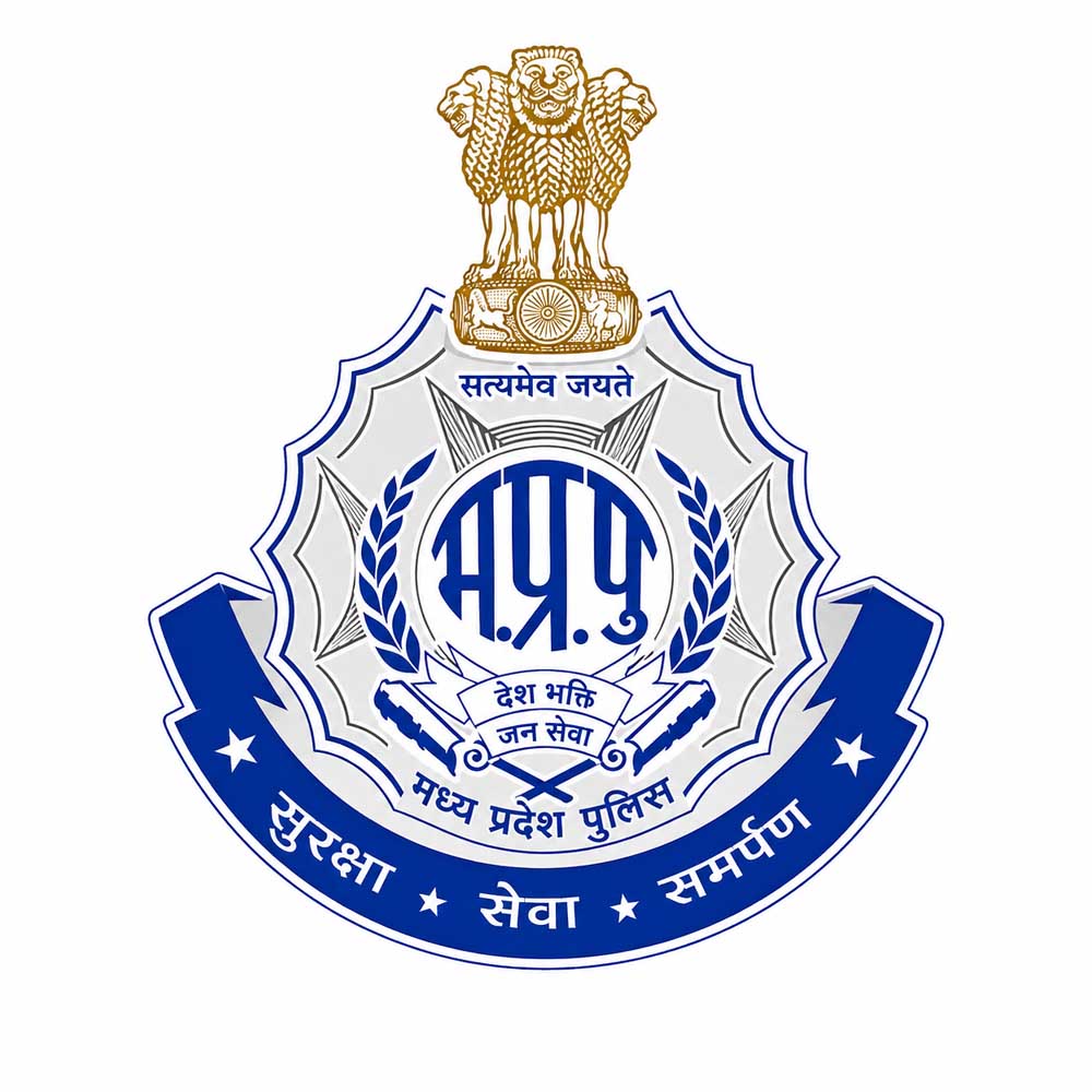 POLICE 02 1.jpg