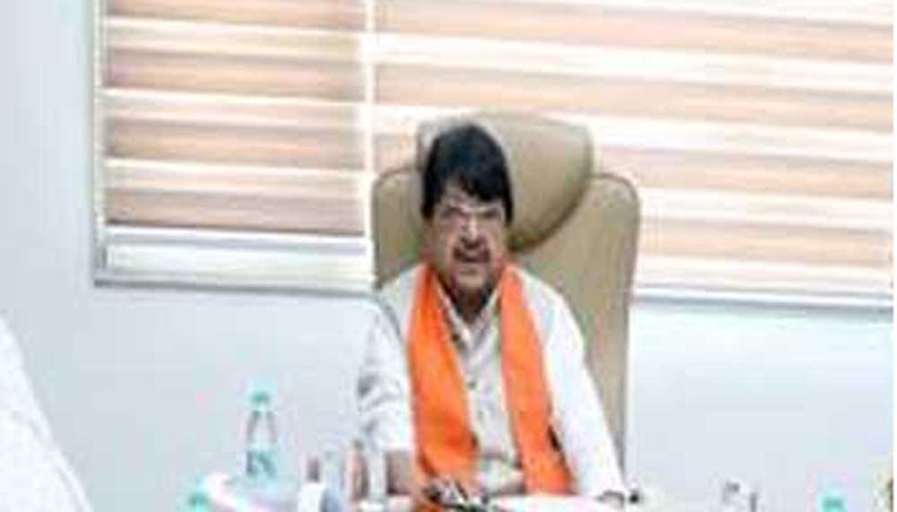 VIJAY 01.jpg