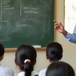 यूपी के राजकीय माध्यमिक स्कूलों में सरप्लस शिक्षकों की नई सूची आरटीई मानकों से बनेगी