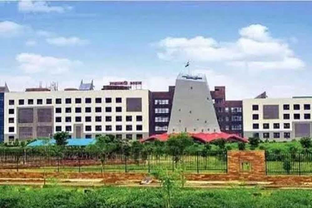 Maha 01 3.jpg