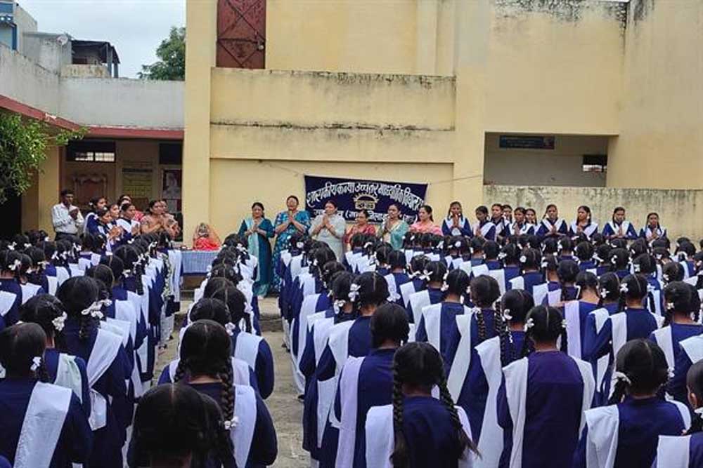 School 012.jpg