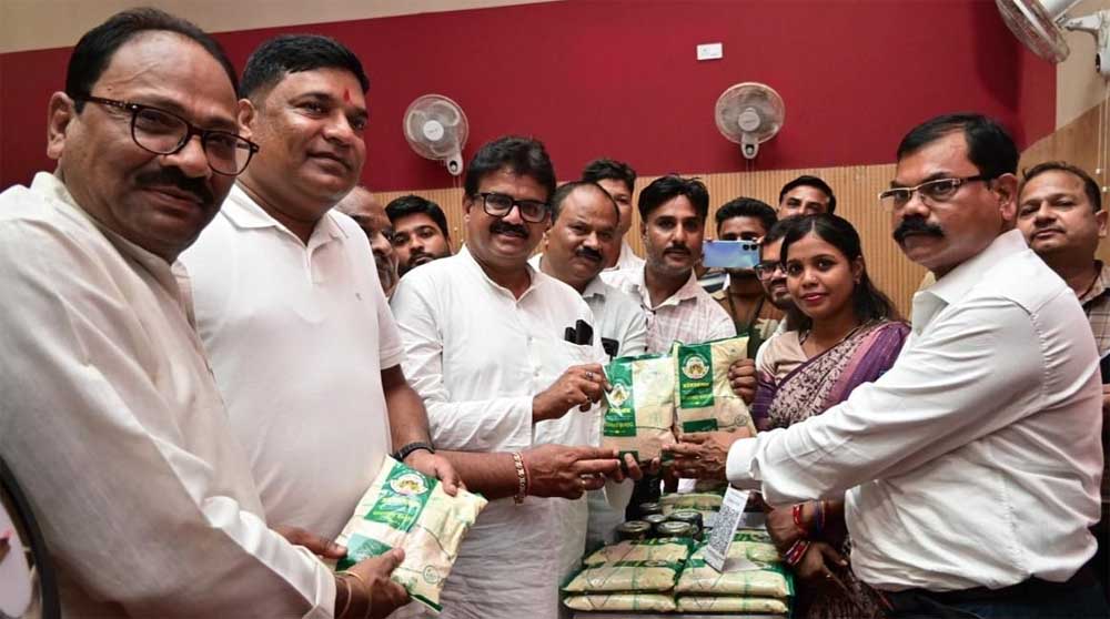 CHAWAL 01.jpg