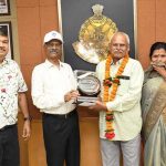 पुलिस मुख्यालय परिवार द्वारा 8 सेवानिवृत्‍त कर्मचारियों को दी गई भावभीनी विदाई