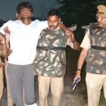 देवरिया में पुलिस-बदमाश मुठभेड़, पैर में लगी गोली; 12 मुकदमों वाला आरोपी गिरफ्तार