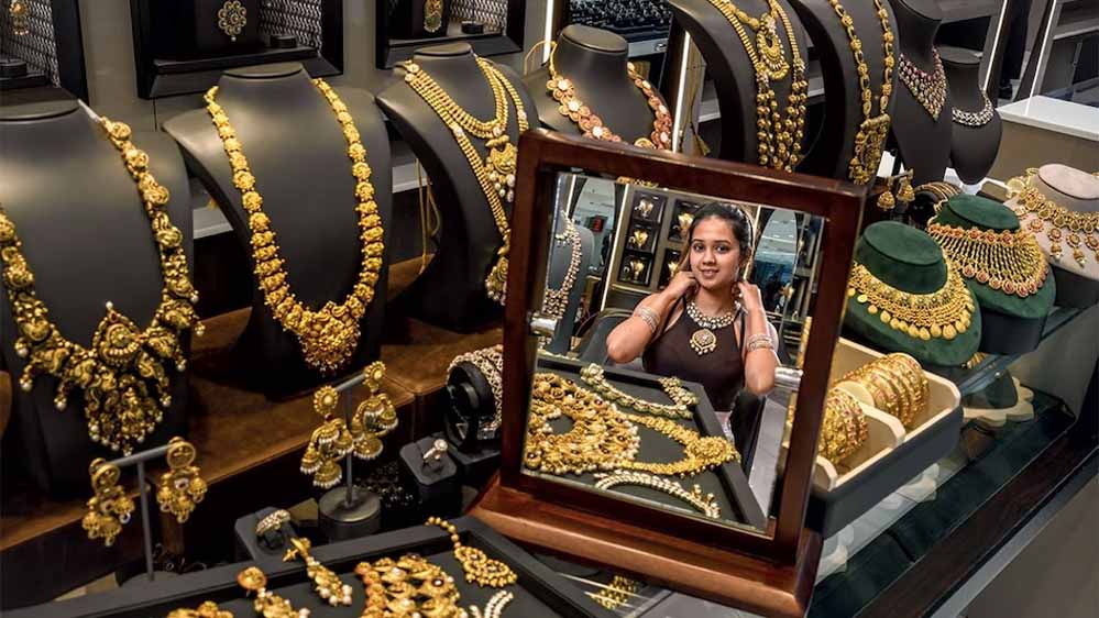 Gold jewellery 82 3.jpg