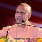 देवरिया में CM योगी का सपा पर बड़ा हमला: ‘200 करोड़ का काम 864 करोड़ में भी अधूरा’