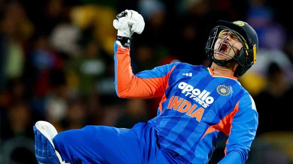 IND vs NZ: भारत ने 14 गेंदों में जड़ी टीम फिफ्टी, अभिषेक शर्मा के तूफान से टूटे कई बड़े रिकॉर्ड