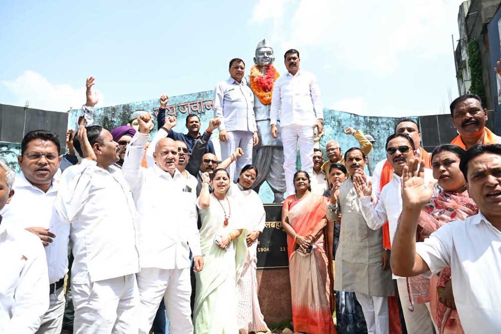 Devgan 01.jpg