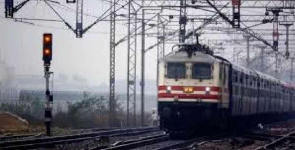 Rail 01.jpg